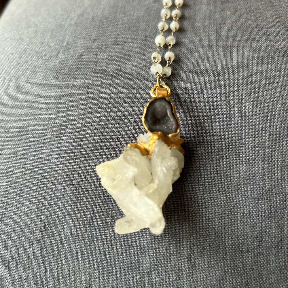 Long rugged quartz necklace